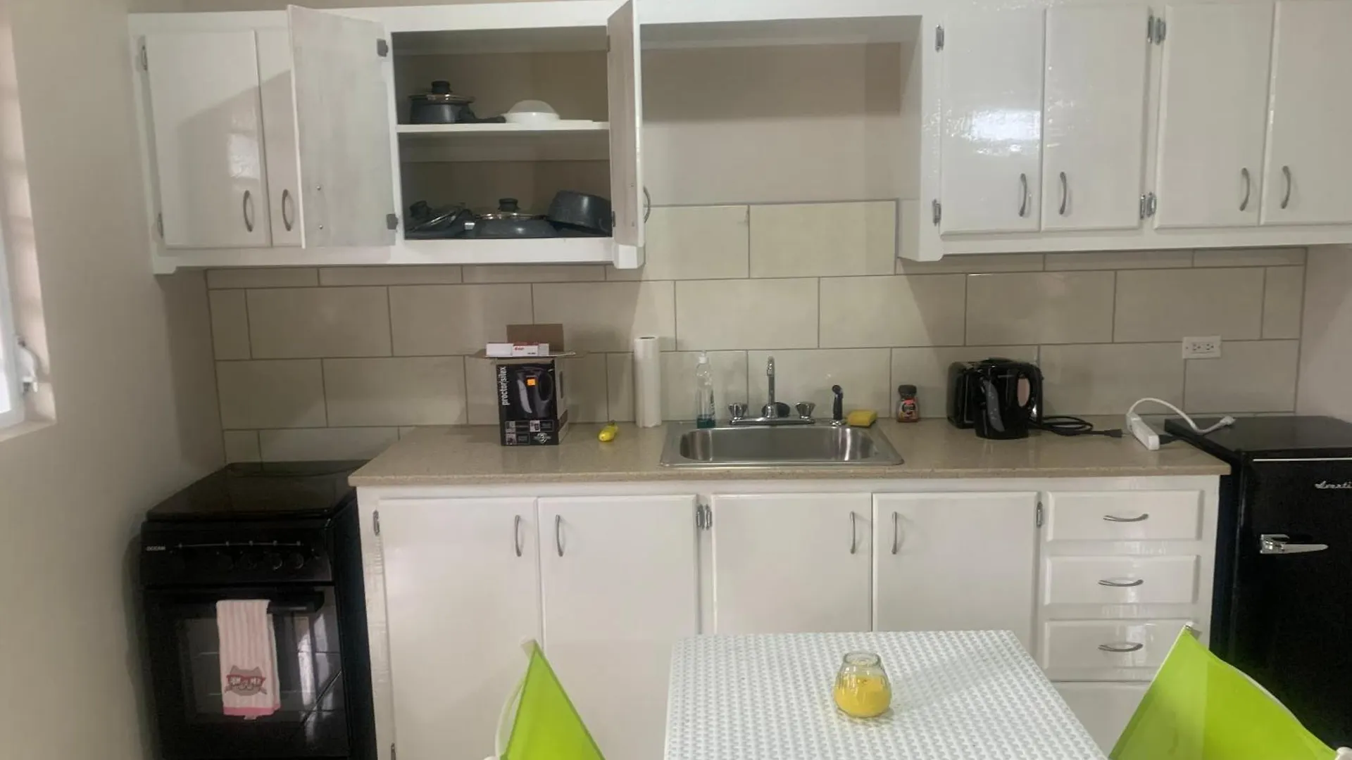 Sunset Chalet Apartment English Harbour